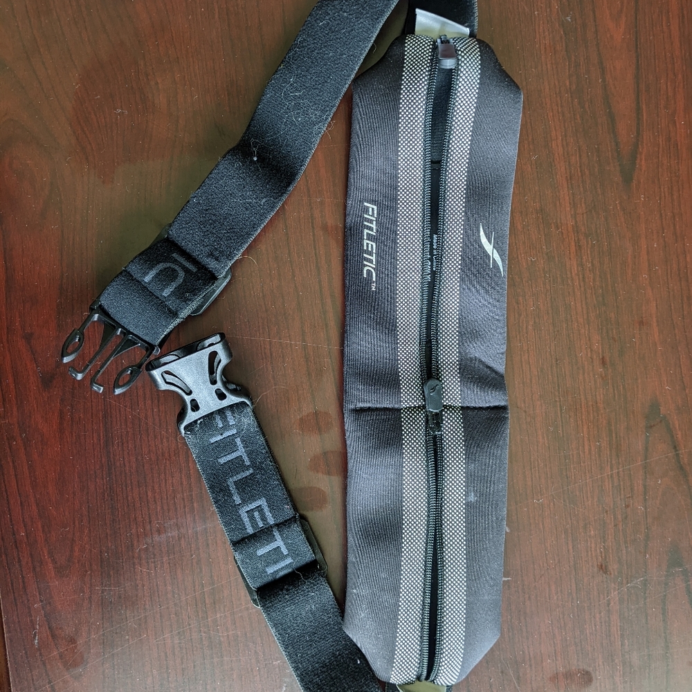 Fitletic Bolt Running Storage Belt